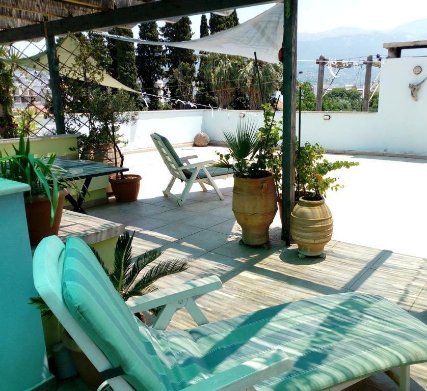 "Green Apartment" Close To Port & Center - Parking Patras Dış mekan fotoğraf